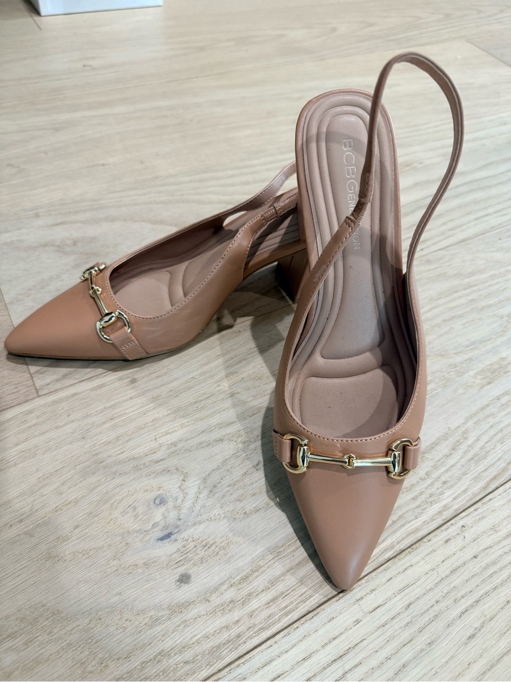 BCBG Nude/Tan Pointed Toe Slingback Pumps with Gold Bit